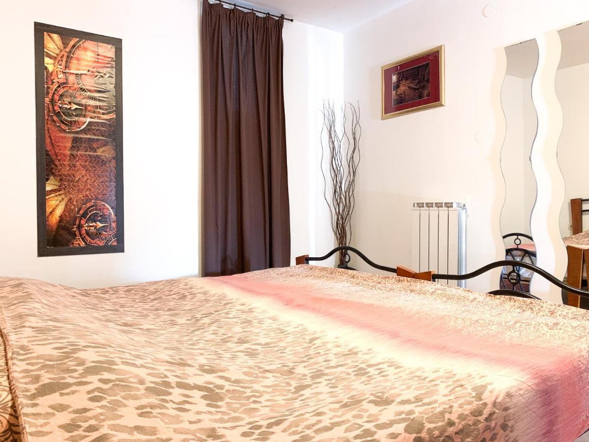 Apartmani Sincic PUY Eksteriør bilde